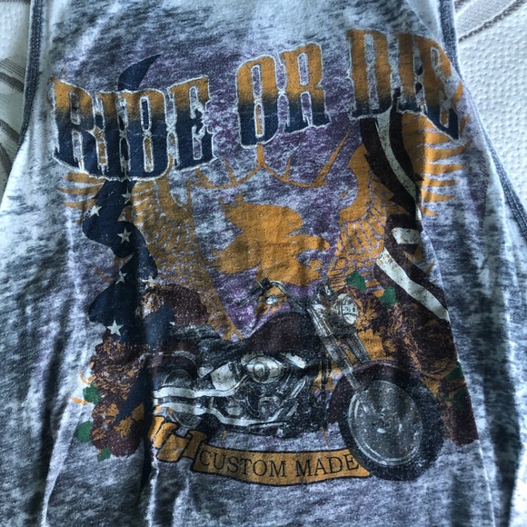 RIDE OR DIE SHIRT - Picture 2 of 3